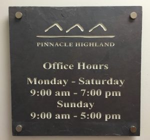 Pinacle Highland hours
