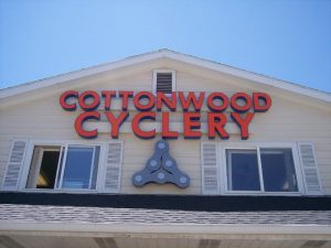 Cottonwood Cyclery exterior