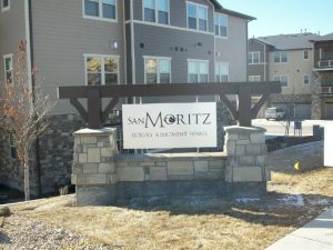 San Moritz condo monument
